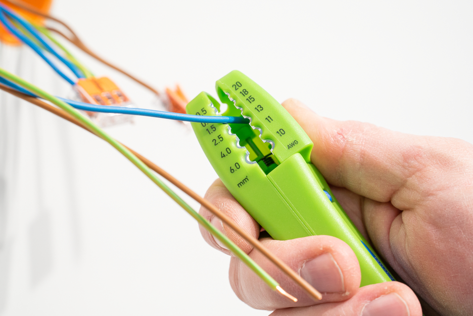 Cuțit dezizolat cablu S 4 - 28 Multi Green Line (gama verde) | cu functie integrata de dezizolare, interval de lucru  4 - 28 mm Ø