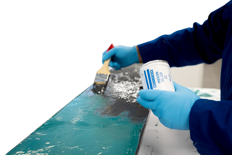 WEICON Ceramic HC 220 | sistem de rasini epoxidice cu pulbere ceramica si rezistenta la temperaturi inalte si la uzura
