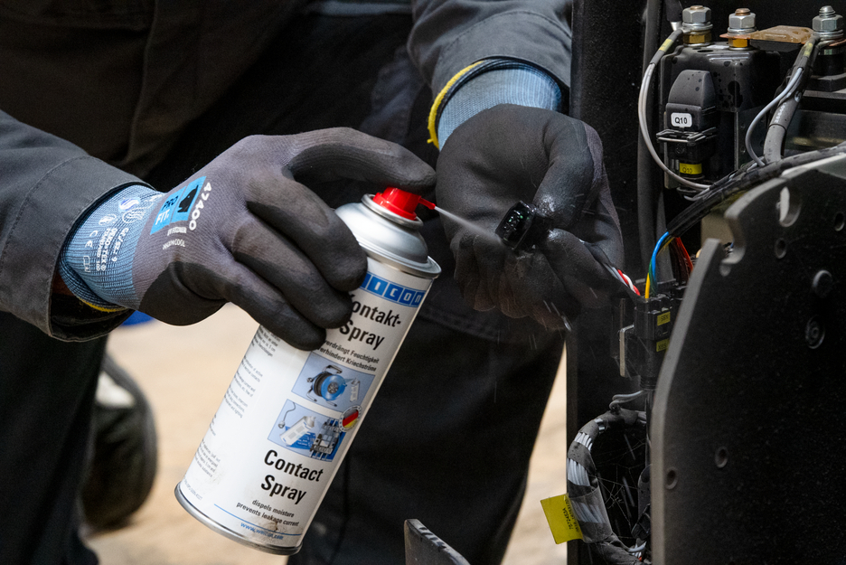 Spray contact | protectie si ingrijire pentru contactele electrice