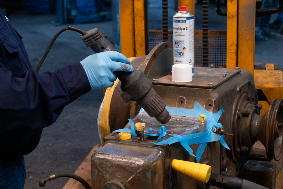 WEICON HB 300 | sistem de rasini epoxidice cu rezistenta la temperaturi inalte, pentru reparatii