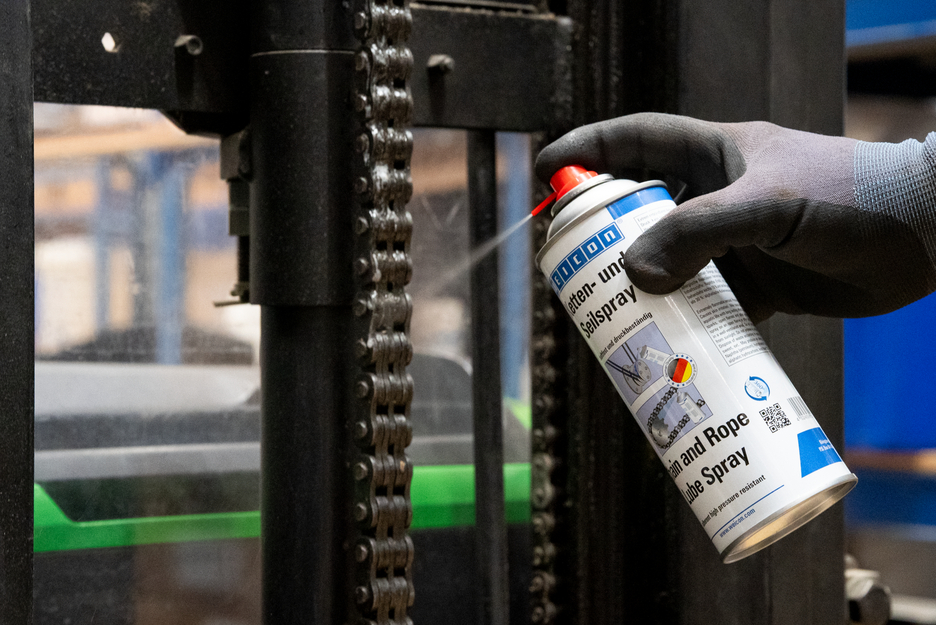 Spray lanturi si sufe | lubrifiant transparent aderent