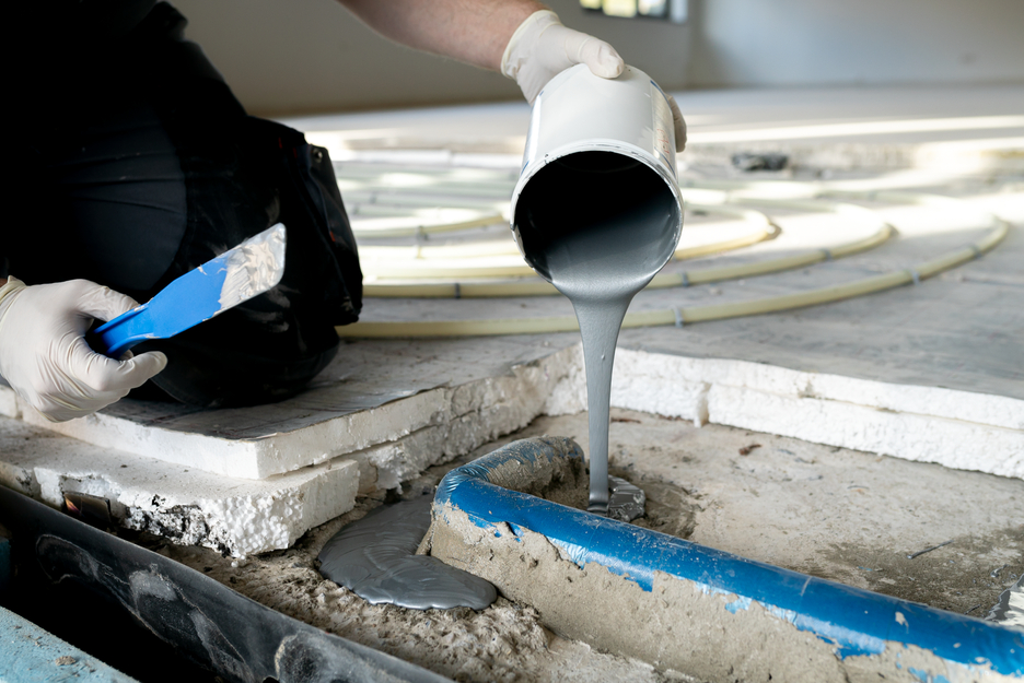 WEICON F2 | sistem de rasini epoxidice cu pulbere de aluminiu pentru reparatii si umplere