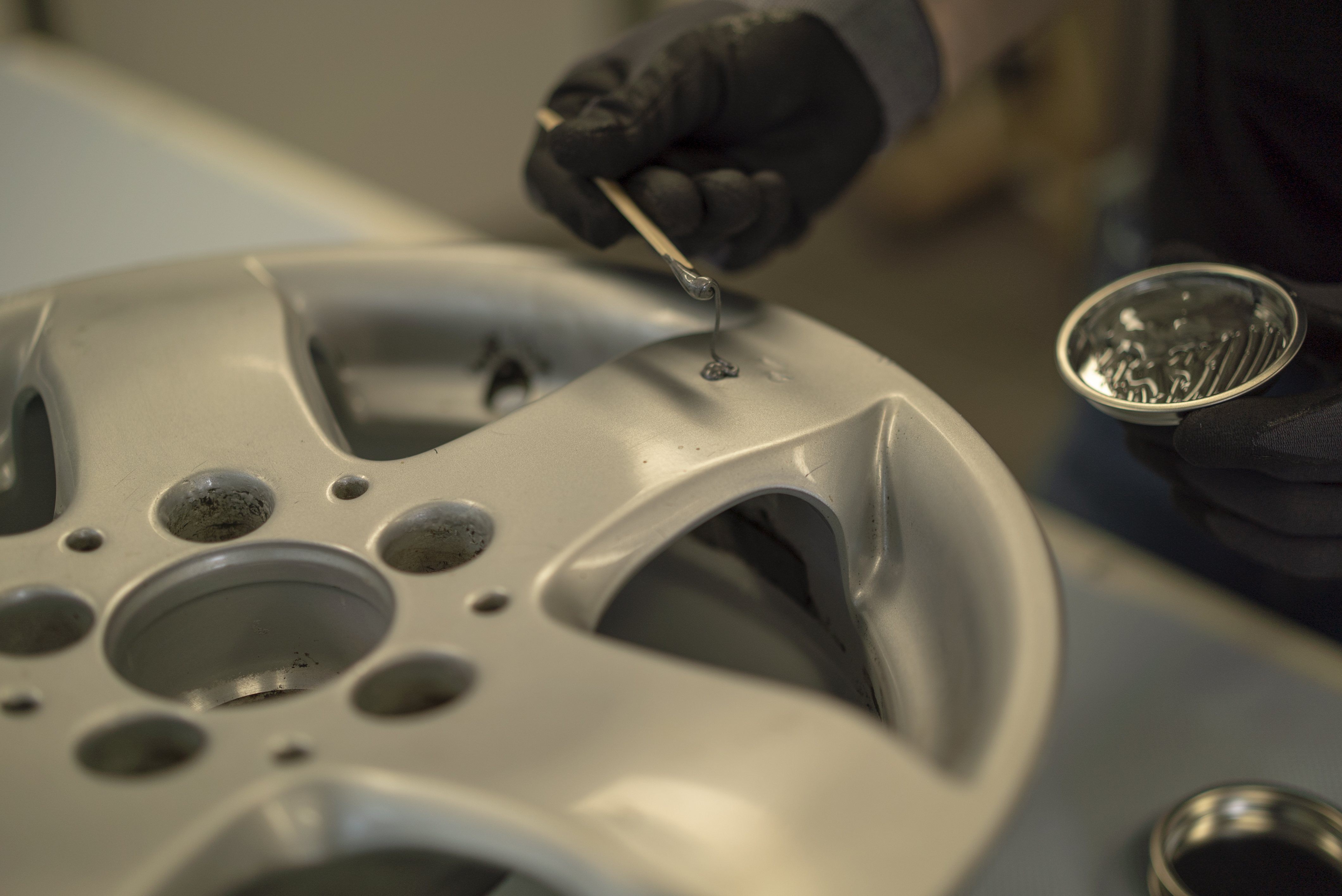 Adeziv rapid cu aluminiu | Adeziv metalic lichid pe bază de rășină epoxidică