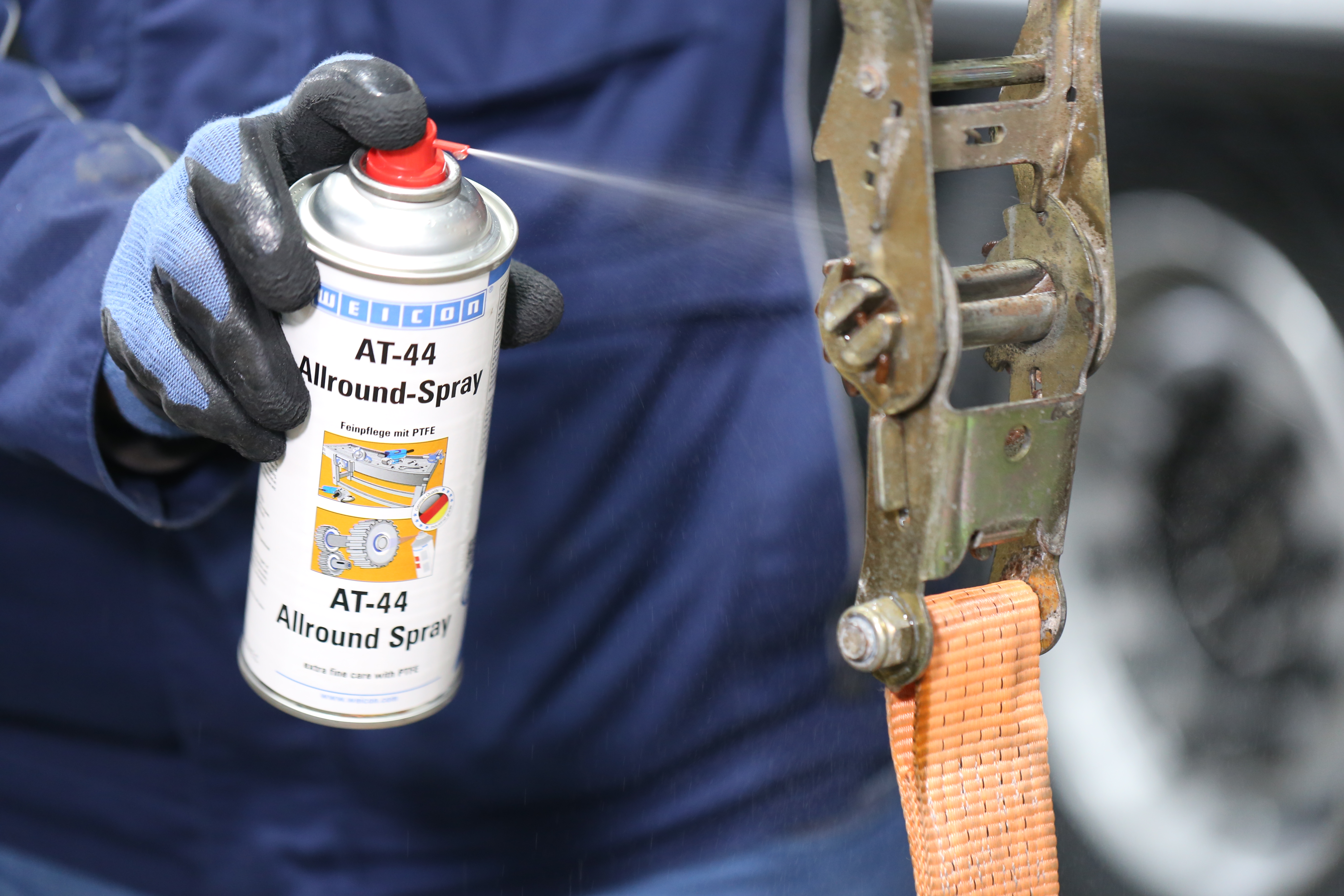 AT-44 Spray multifunctional cu PTFE | ulei multifunctional lubrifiant cu PTFE