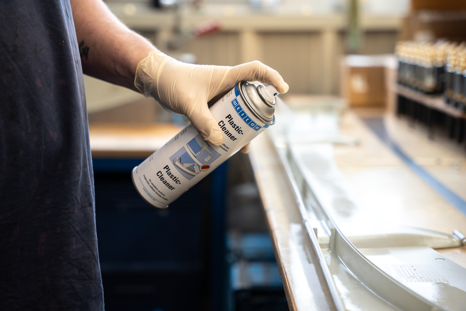Curatitor materiale plastice | pentru aplicatii de curatare materiale plastice