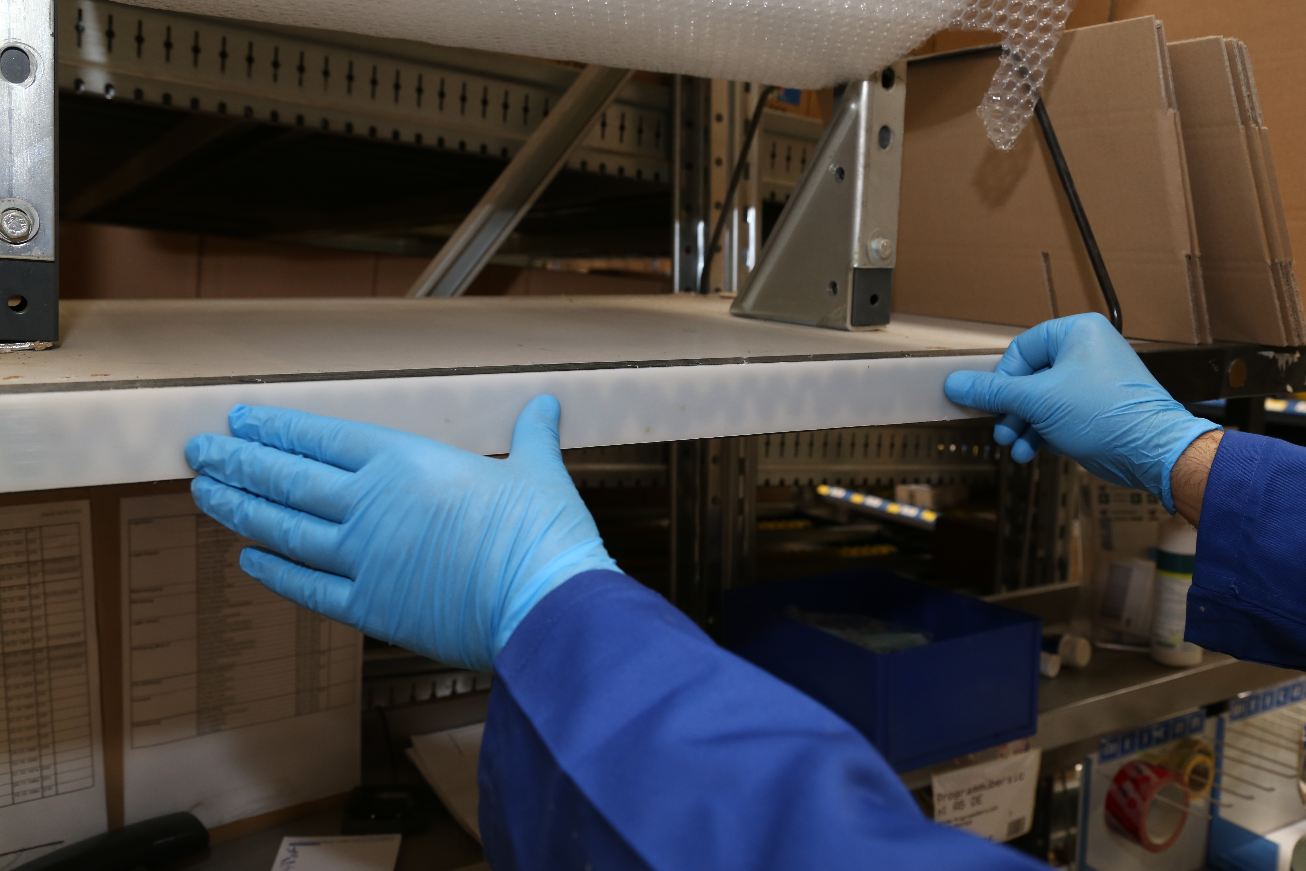 Easy-Mix RK-7300 adeziv structural acrilic | adeziv structural acilic pentru plastice cu energie de suprafata scazuta