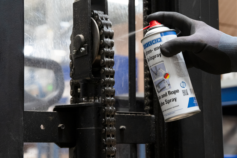 Spray lanturi si sufe | lubrifiant transparent aderent
