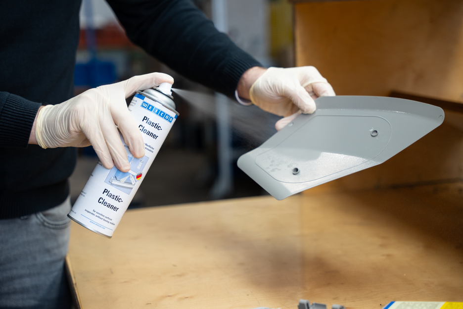 Curatitor materiale plastice | pentru aplicatii de curatare materiale plastice