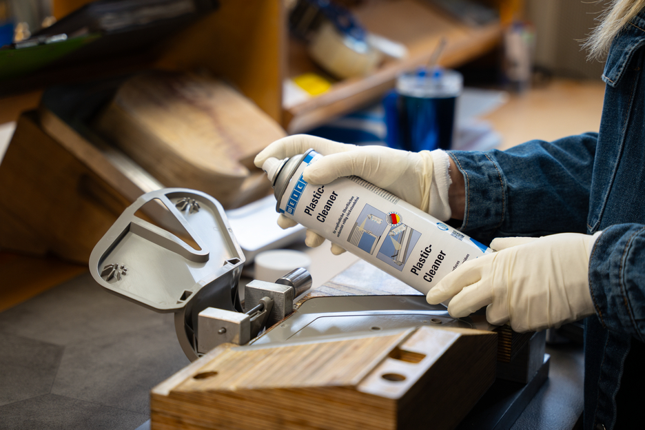 Curatitor materiale plastice | pentru aplicatii de curatare materiale plastice