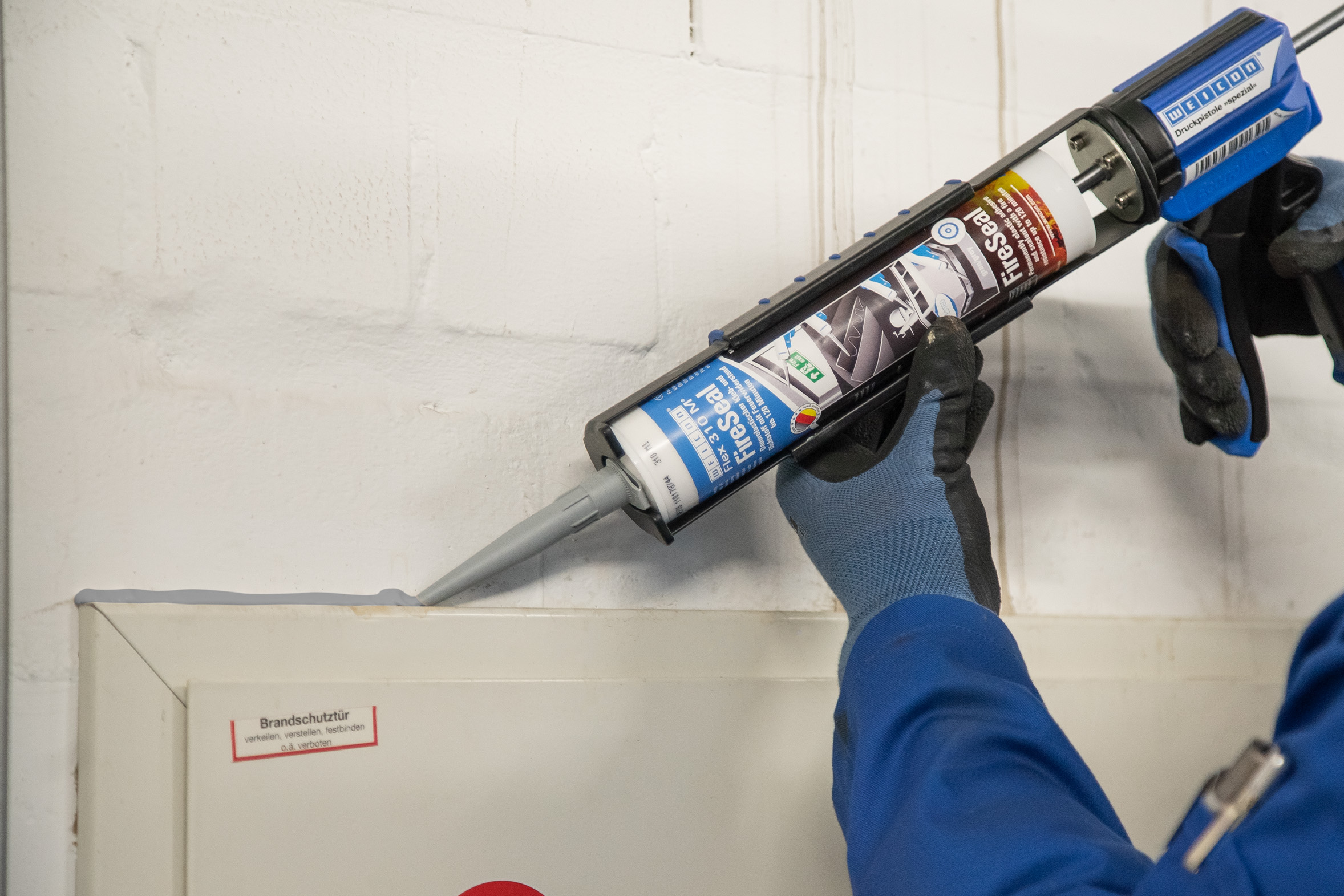 WEICON-Flex-310-M-FireSeal_Abdichtung-Brandschutztür WEICON-Flex-310-M-FireSeal_Abdichtung-Brandschutztür