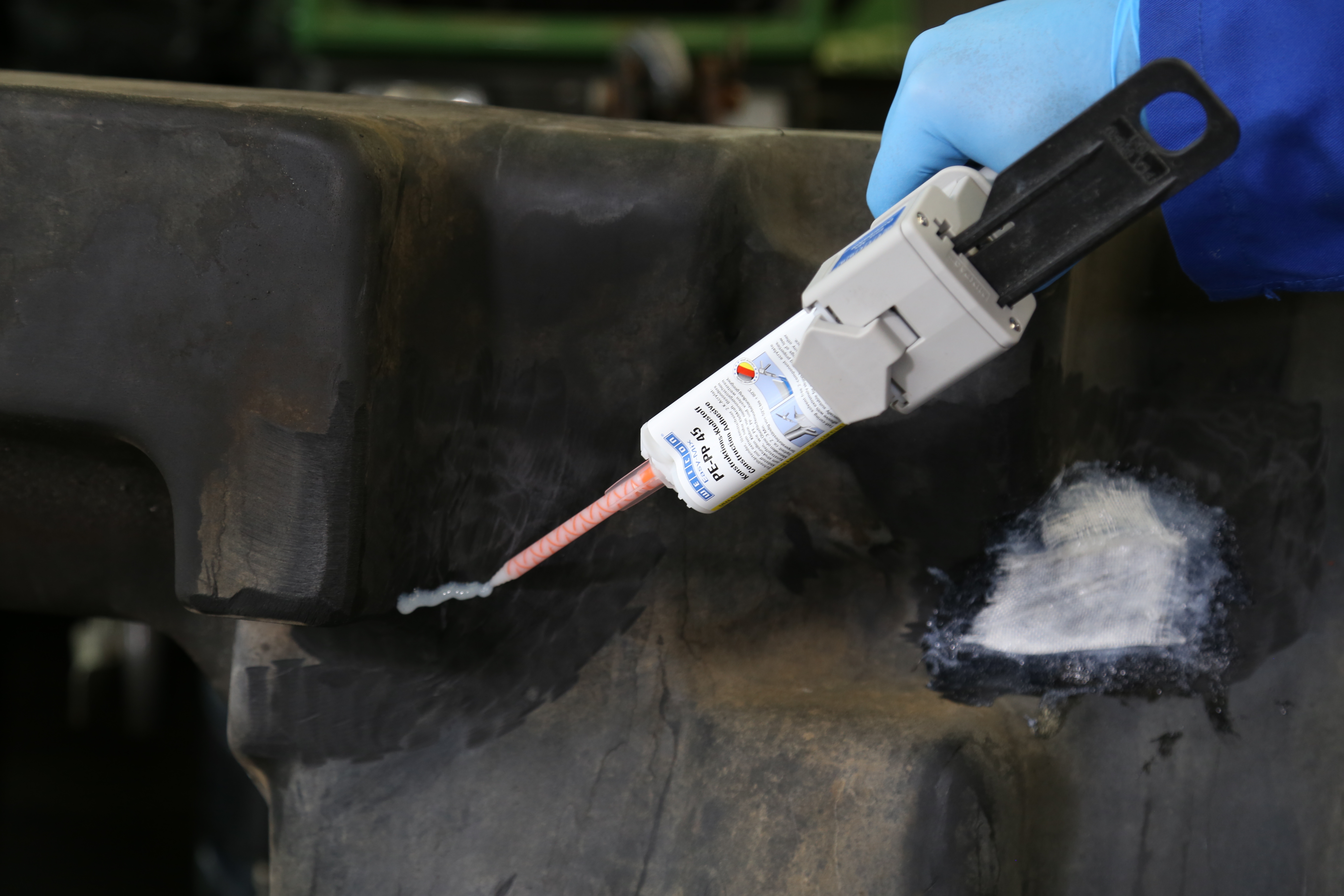 Easy-Mix PE-PP 45 adeziv structural acrilic | adeziv constructiv pe baza de metil-acrilat pentru materiale plastice speciale