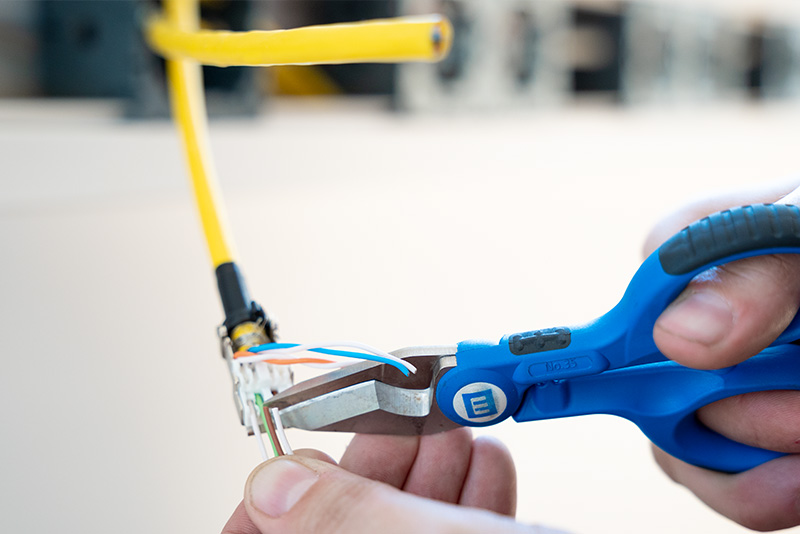 network-punchdown, crimping, telecom, ethernet, scissors-pliers